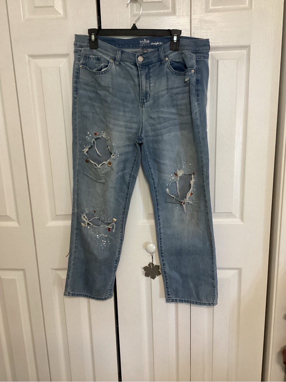 New York & Company Light Blue Distressed Straight Leg Jeans